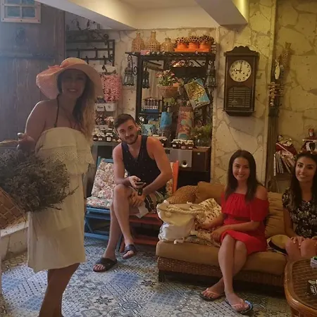 Petunya Çeşme
